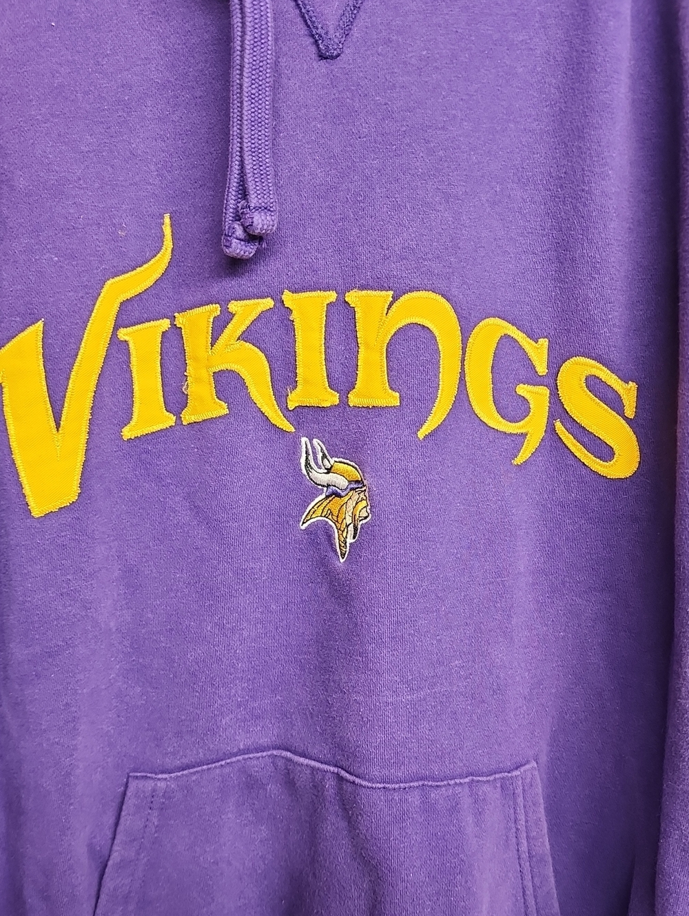 NFL Vintage Team Apparel Purple and Yellow Vikings Crewneck Hoodie - Picture 2 of 8